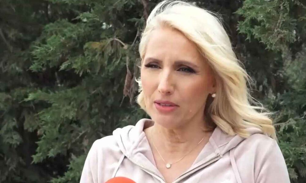 Κατερίνα Παπακωστοπούλου: «Ήταν ρίσκο η απόφασή μου να πάω στη Super Κατερίνα»