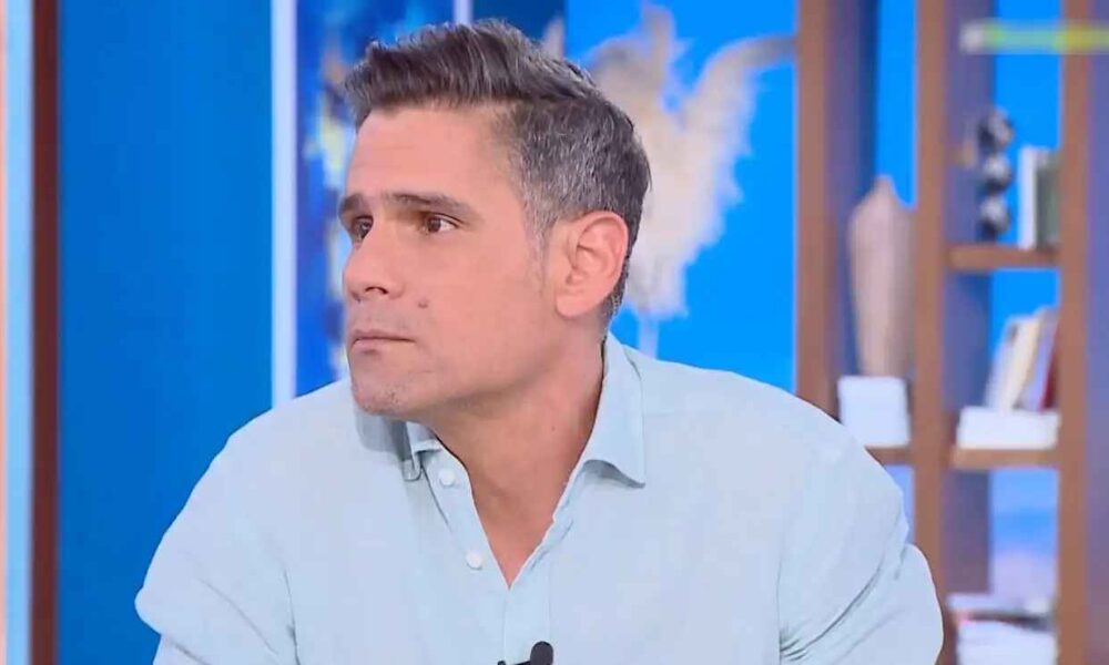 Δημήτρης Ουγγαρέζος: «Μαζί με τα χρήματα κατέθεσα στο ΑΤΜ και ένα… προφυλακτικό»