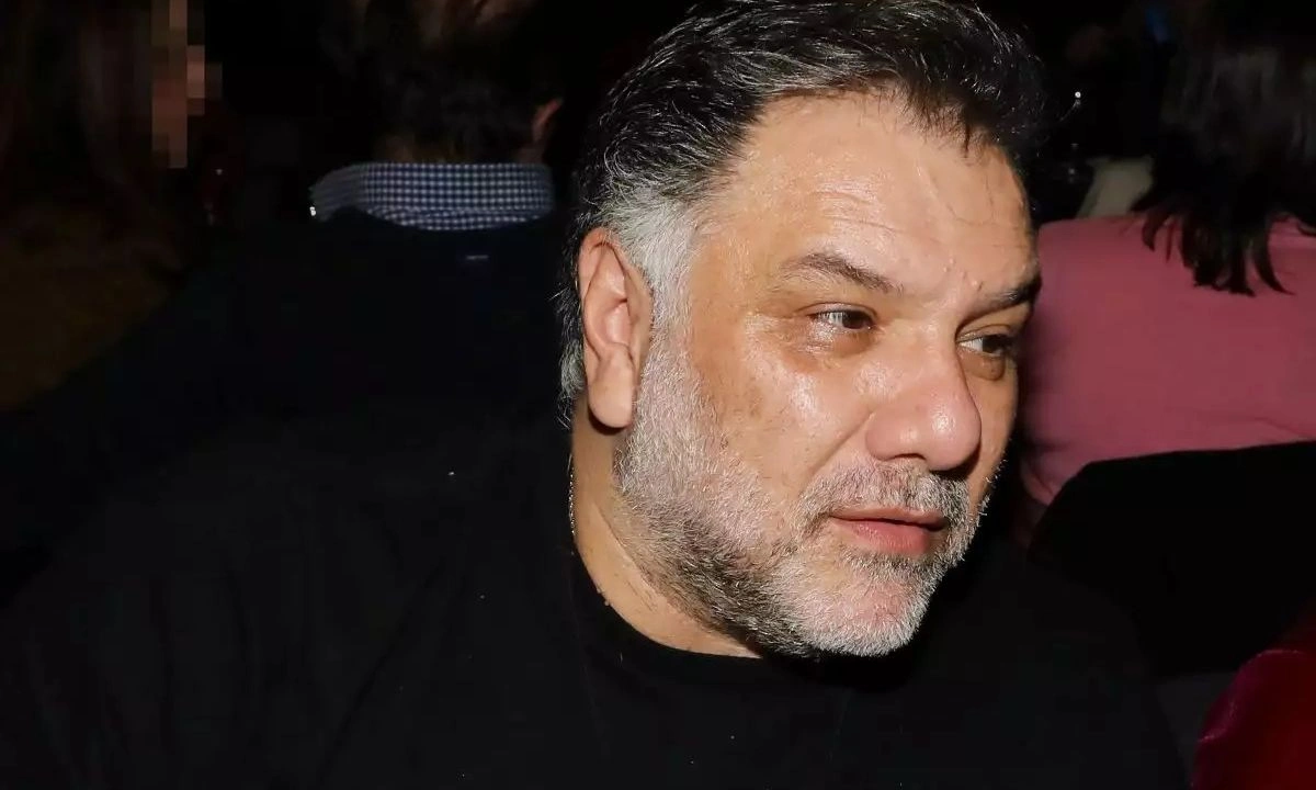 Αρναούτογλου: «Τα έχω αφιερώσει όλα στον Θεό. Πέρασα την φάση της θρησκοληψίας, ήμουν δυστυχισμένος»