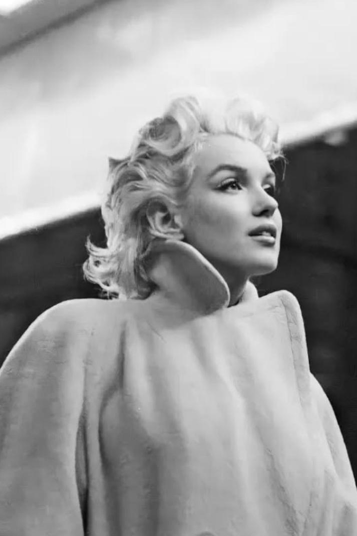 Marilyn Monroe: I Am so Many People